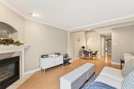 For Lease - 395 Mackay Street, New Edinburgh - Lindenlea, Ontario - Photo 3