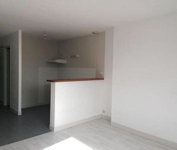 Location Appartement 3 pièces 39m² COUTANCES 50200 - Photo 1