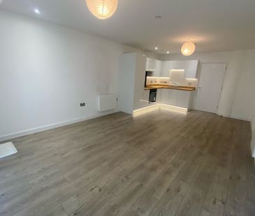 Edinburgh Gate - Photo 3