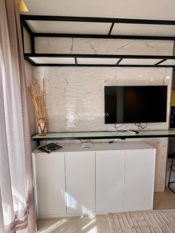 Apartamento com 1 quarto e 28m² para alugar em Centro, Florianópolis. - Photo 4