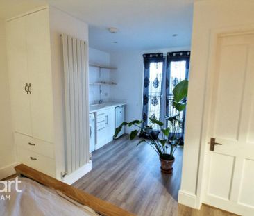 4 bedroom terraced house to rent - Photo 6