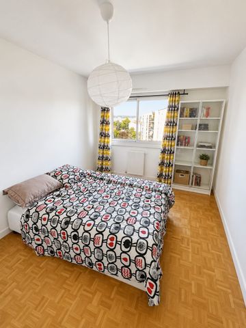 Location Appartement 4 pièces 105m² VILLEURBANNE 69100 - Photo 2
