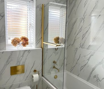 Room in a Shared Flat, Monmouth Grove, TW8 - Photo 6