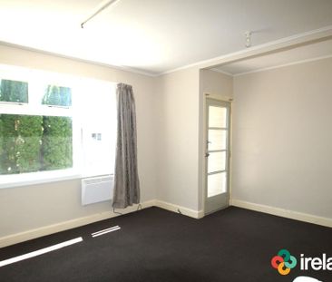 Sunny Two Bedroom Family Home - Photo 2