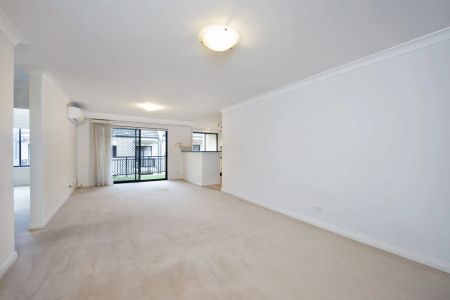 12/47 Walkers Drive, - Photo 2