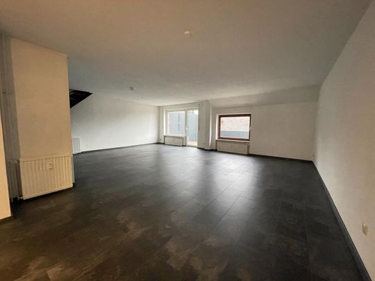 Gemütliche Maisonette-Wohnung mit Terrasse in Braunschweig-Ölper! - Photo 1