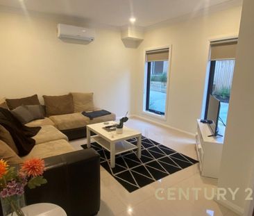 Modern Style, Effortless Living - Photo 3