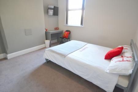 Loughborough Road, West Bridgford, NG2 - Photo 3