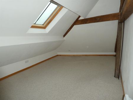Location Appartement 2 pièces 20m² MONTEREAU FAULT YONNE 77130 - Photo 3