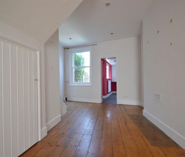 3 bedroom terraced house to rent - Photo 6