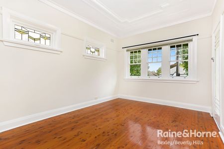 18 Lloyd Street, Bexley, NSW 2207 - Photo 2