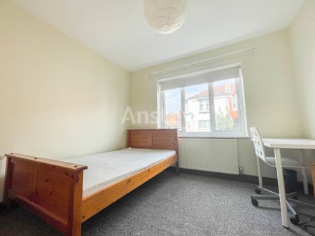 5 bedroom terraced house to rent - Photo 5