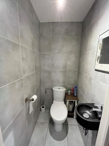 Appartement te huur - Foto 2