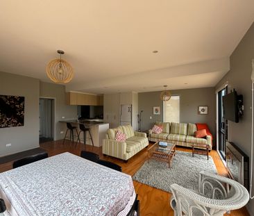 4 Rocking Horse Road, Southshore - Photo 2