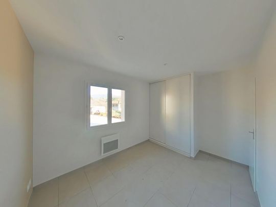 Location Maison 4 pièces 85m² CHATUZANGE LE GOUBET 26300 - Photo 1