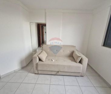 Apartamento à Beira-mar em Areia Preta , 2/4 beira Mar - Foto 1
