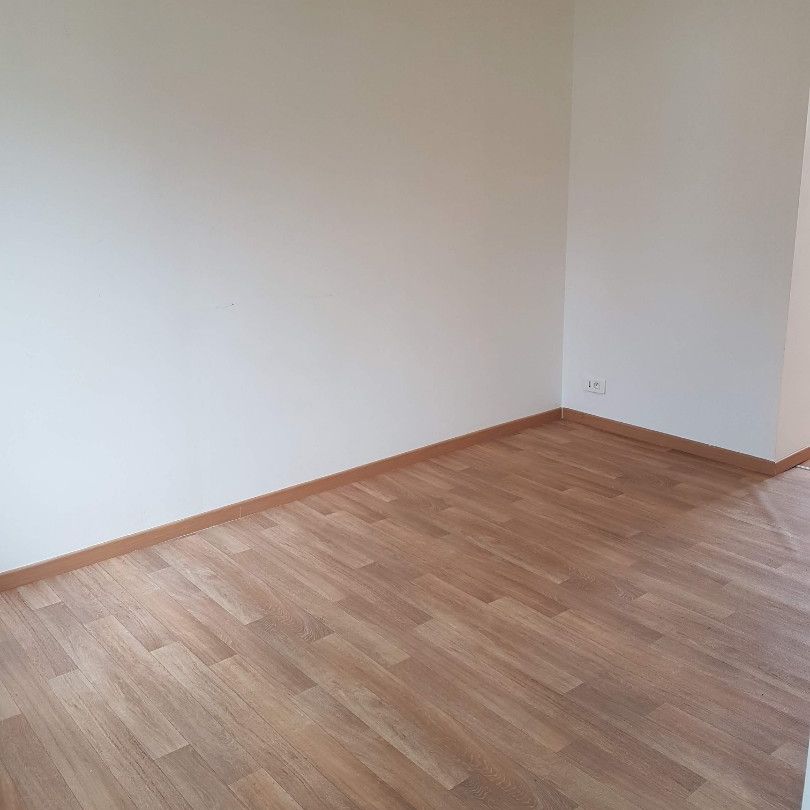 Location Appartement 2 pièces 35m² LOUVROIL 59720 - Photo 1