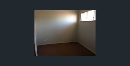 Charming 2-Bedroom Apartment in the Heart of Midland - Your Cozy Retreat Awaits! - Photo 4