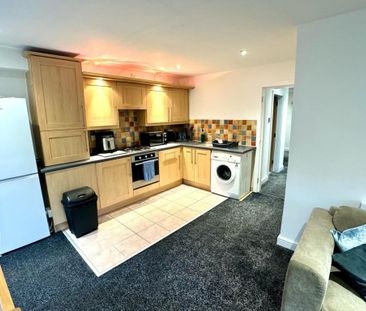 B Eaton Road, Liverpool, L12 - Photo 5