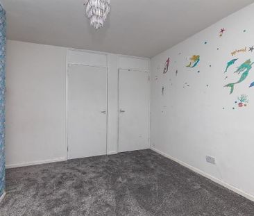 8 Forthill Park, Newtownabbey, BT36 6QX - Photo 6