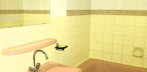 Appartement Lons Le Saunier 2 pièce(s) - Photo 2