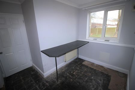 Astley Close, Redditch - Photo 5