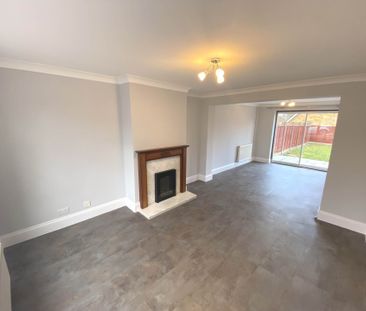 Price £2,300 pcm - Available Now - Unfurnished - Photo 5