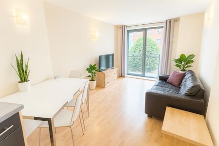 2 bedroom flat to rent - Photo 4