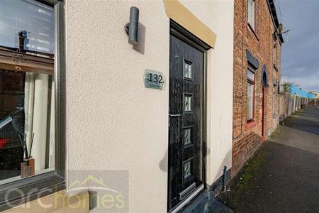 Bolton Road, Atherton, Manchester, M46 - Photo 2