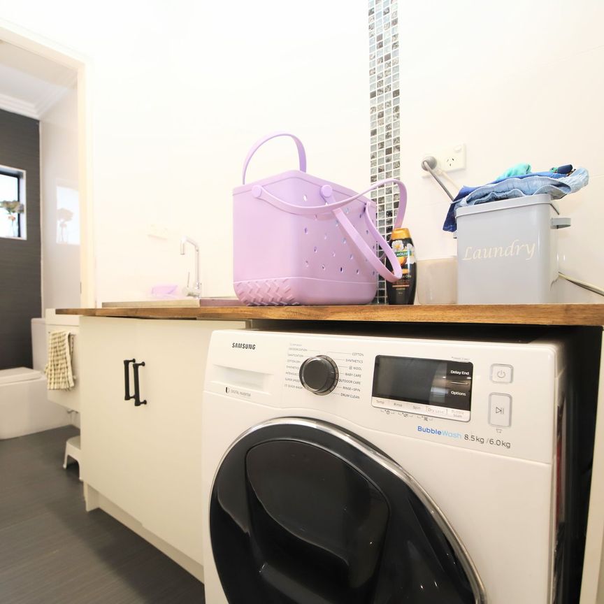 Modern Four Bedroom Duplex - Photo 1