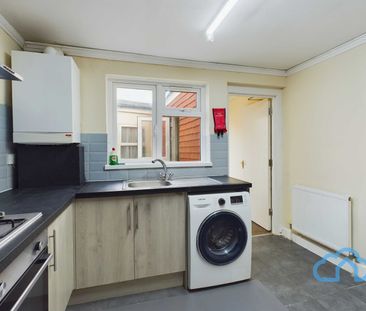 RM1 Woodrange Road | Forest Gate | London | E7 0EW - Photo 4