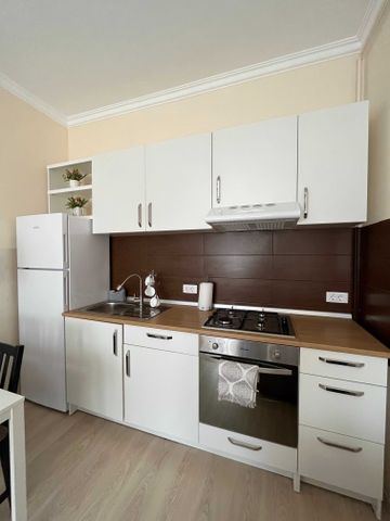 Studio, zona Stadionului, Gara, Brasov - Fotografie 5