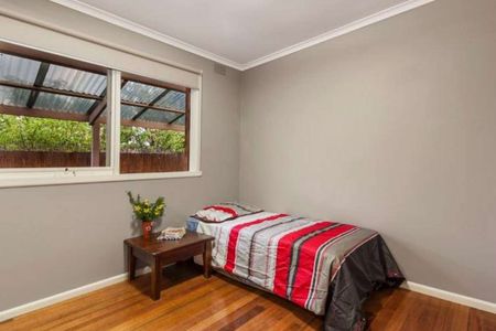 4/37 Barton Street, Reservoir VIC 3073 - Photo 5