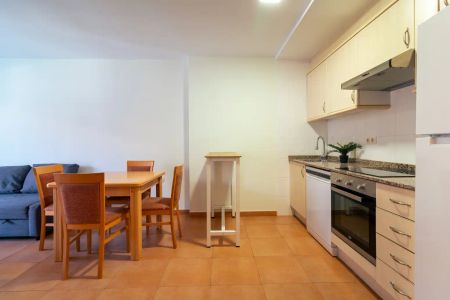 Piso de alquiler en Cl Jose Segrelles, Canet d'En Berenguer - Photo 2