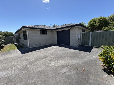 1 Moorhouse Street, Taradale - Photo 3