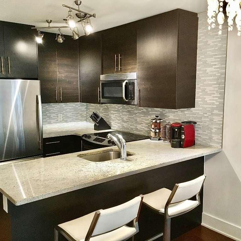 Superbe Condo 2 étage avec cour arrière privée WOW! semi-meublé 4 1/ 2, 1000 pi2, - Photo 1