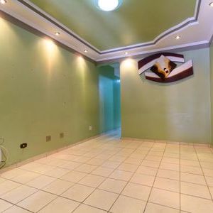 Casa para alugar com 115m², 3 quartos e 2 vagas - Foto 1