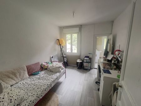 Location Appartement 3 pièces 71m² LE PONT DE BEAUVOISIN 38480 - Photo 3