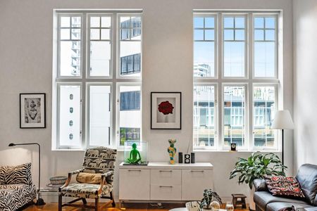St James Penthouse Apartment Fully Furnished - Photo 4