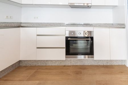 Apartamento planta baja en alquiler en Centro, Fuengirola - Photo 3