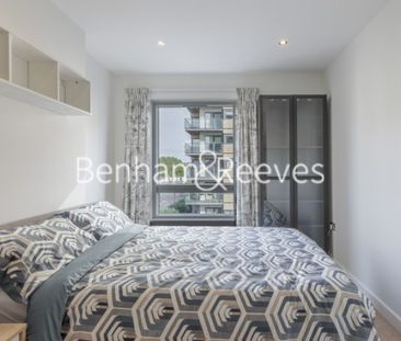 2 Bedroom flat to rent in Heritage Avenue, Colindale, NW9 - Photo 1