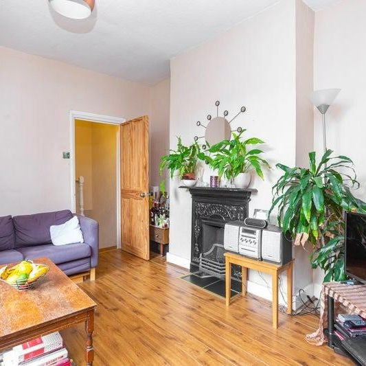 3 bedroom maisonette to rent - Photo 1