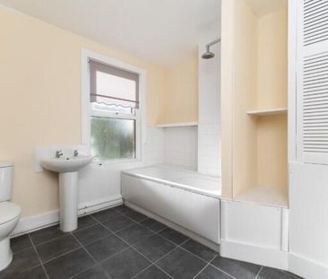 1 bedroom semi-detached house to rent - Photo 3
