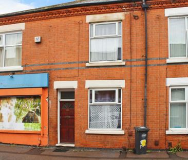4 bedroom terraced house to rent - Photo 5