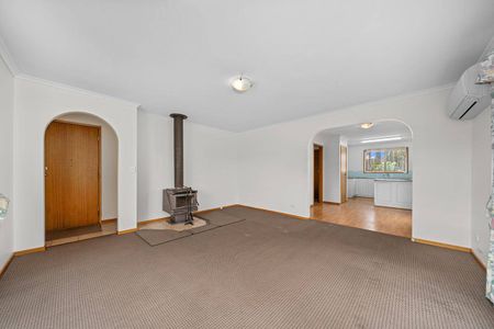 Charming Family Home in Prime Brighton Location - Photo 5