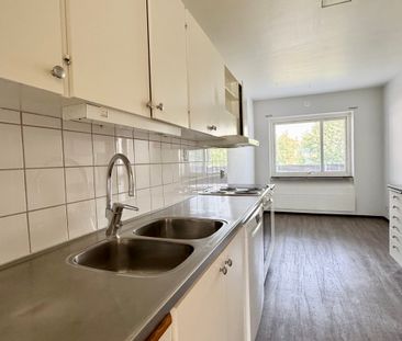 3:a Skaraborgsgatan 34F, Skara - Photo 2