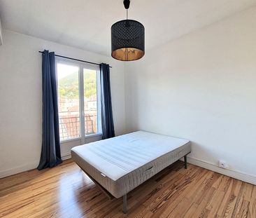 Location Appartement 2 pièces 49m² - Photo 3