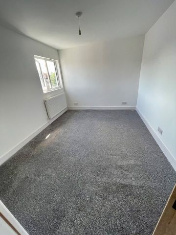 5 Bed End Terrace, Goldsmith Road, N11 - Photo 5