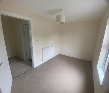 2 bedroom detached house to rent - Photo 5