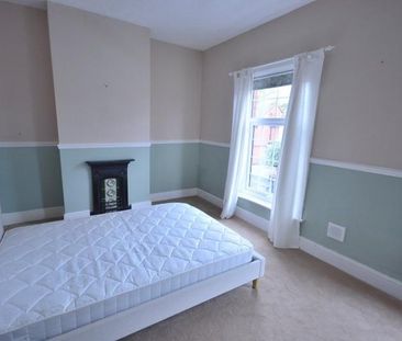 2 Bedroom Terraced To Let - Photo 4